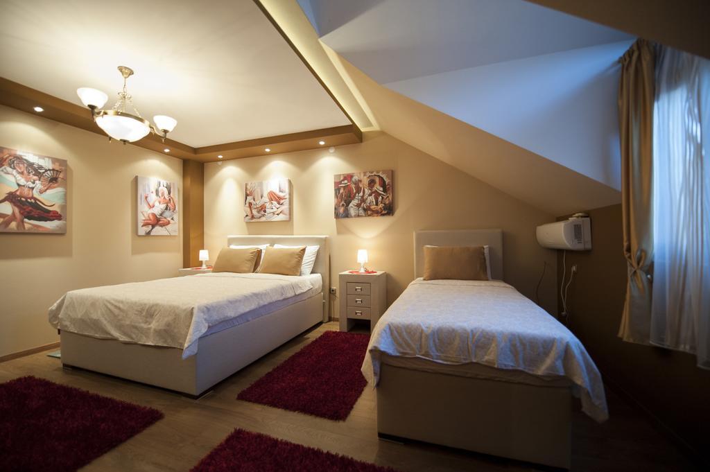 Benvenuti Apartments Cetinje Zimmer foto